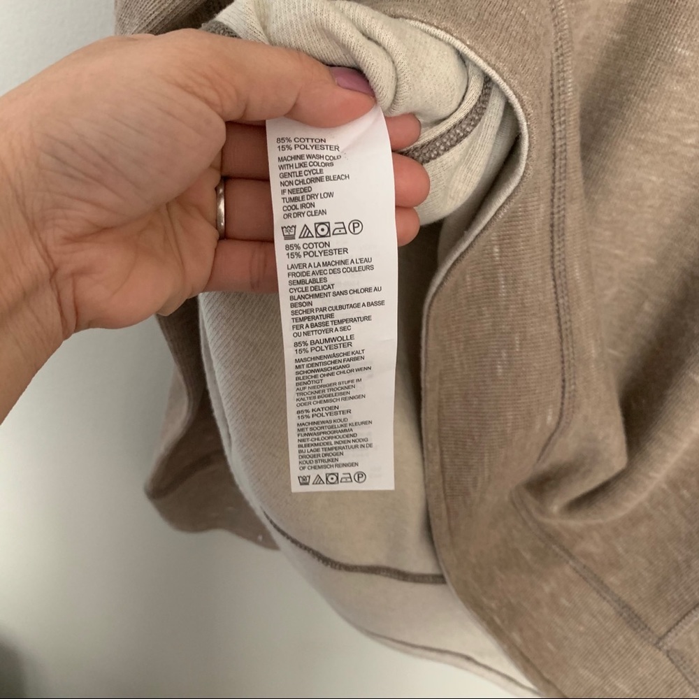 Tommy Bahama Reversible sweater - Picture 8 of 11